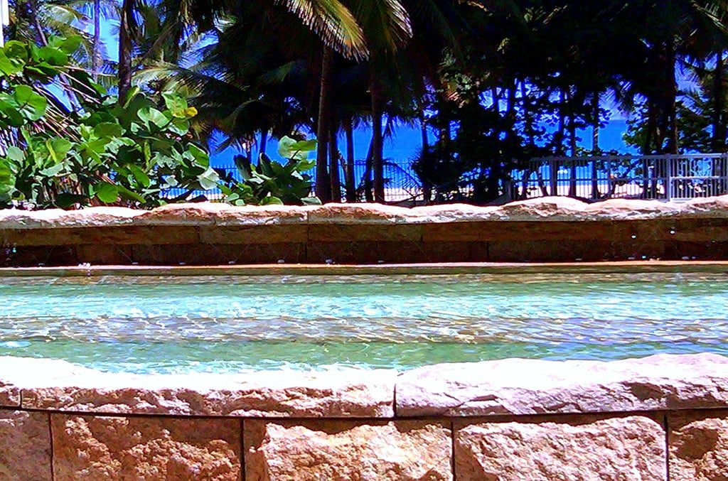 Windchimes Boutique Hotel Outdoor Spa Tub
